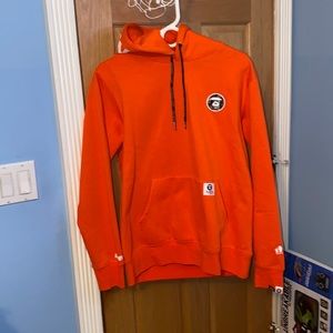 A BATHING APE ORANGE / WHITE HOODIE